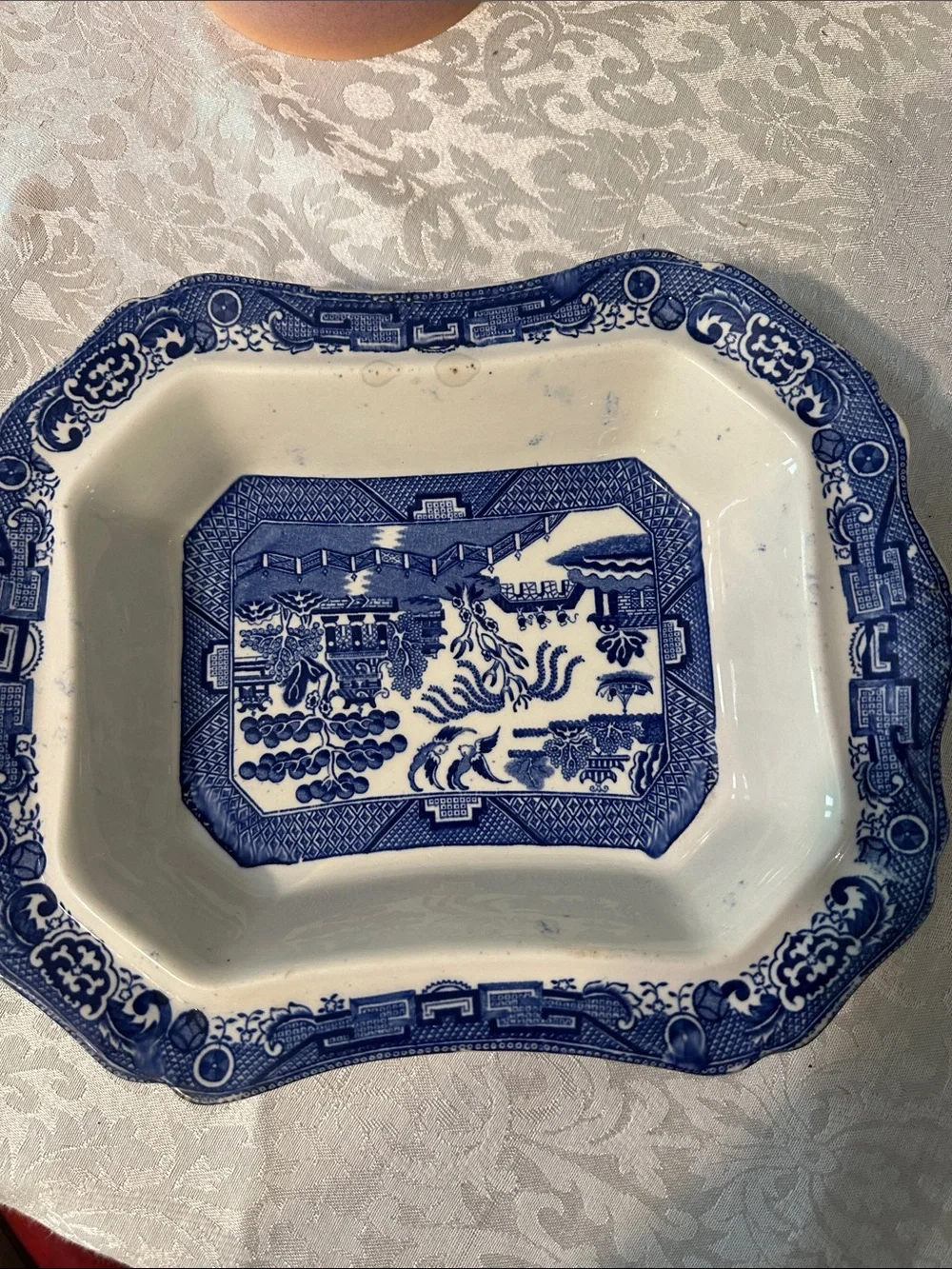 Antique Allertons England Blue Willow Scalloped Vegetable Serving Bowl